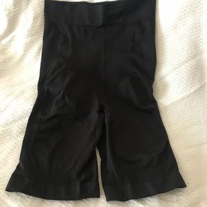 NWOT. Spanx. Shape wear